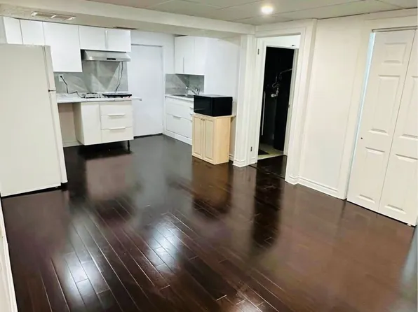 (undisclosed Address), Guelph, ON N1H 7P3