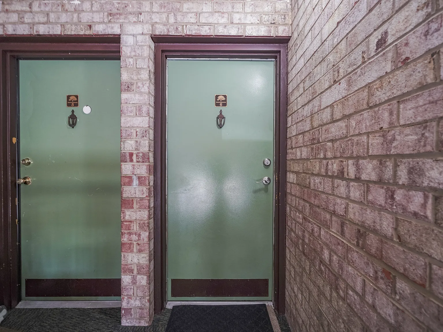2 bed, 1121 sqft, $2,100 — Photo 4