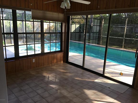 4th image of 2713 Woodsmill Dr