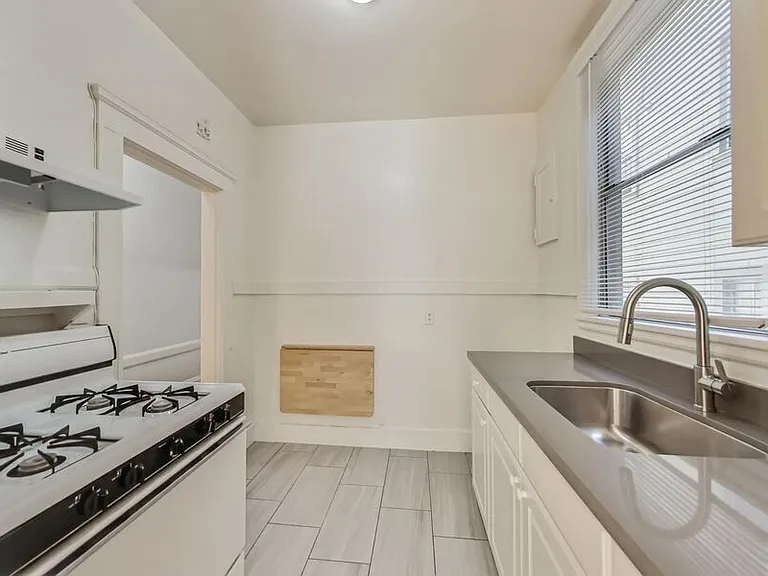 1434 Jackson St #6 — Photo 5