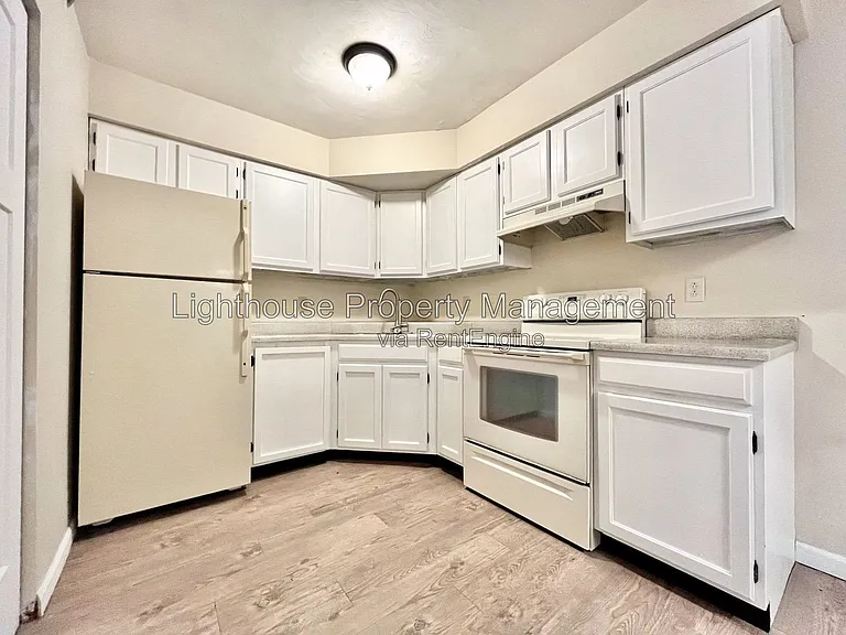 10375 Portage Rd — Photo 5