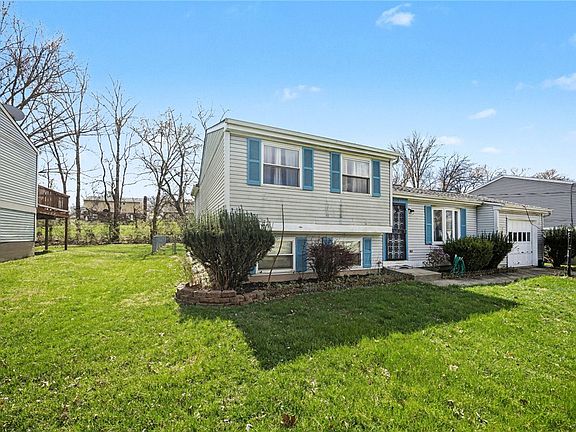 3rd image of 1371 Summe Dr