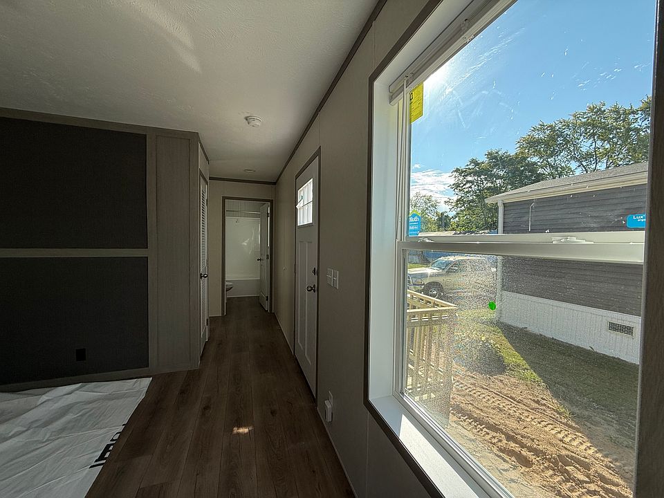 1st image of 8483 Belvedere St SW #6