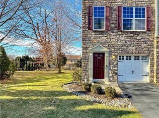 1506 Brookstone Pl, Hellertown, PA 18055