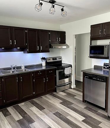 4th image of 683 22nd St E