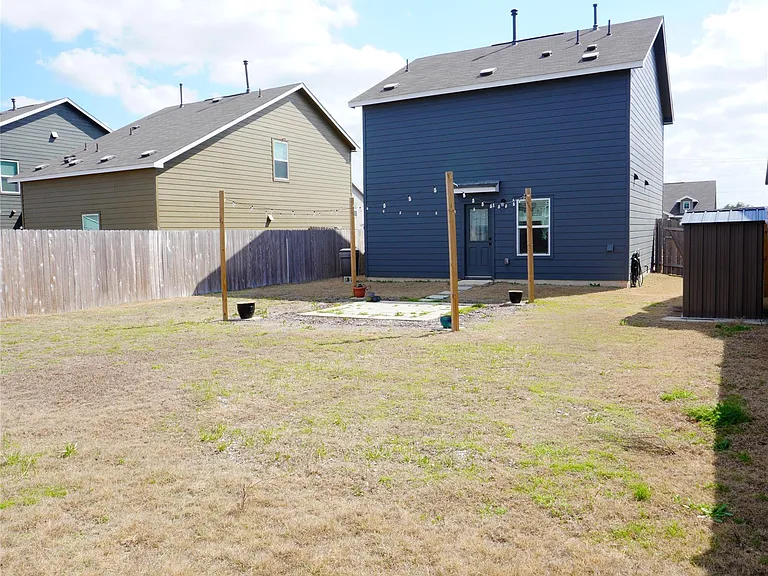 13804 Knights Branch Dr — Photo 9