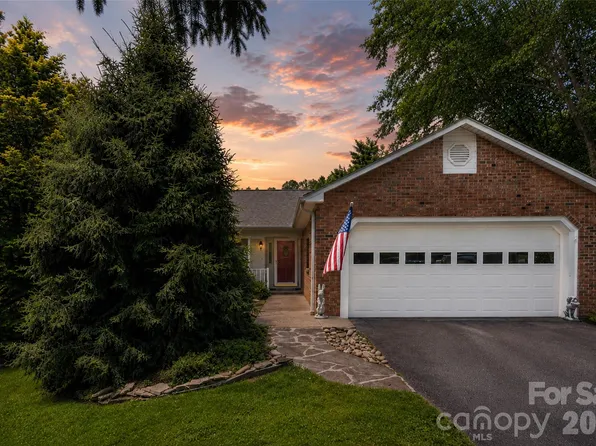 20 Mallard Ct, Brevard, NC 28712
