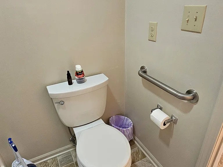 5176 Coventry Ln — Photo 20