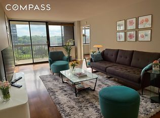 2 Bay Club Dr APT 8V, Flushing, NY 11360