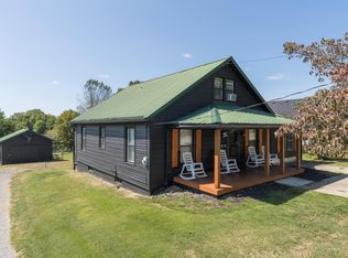 40 Charlotte Hts, Williamstown, KY 41097