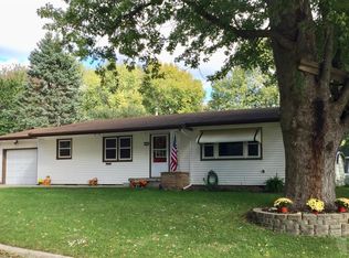 1001 N Oak St, Creston, IA 50801