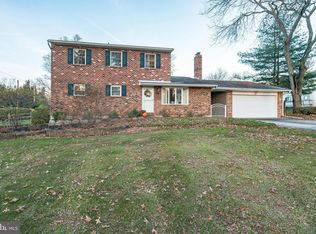 969 General Nash Dr, Lansdale, PA 19446