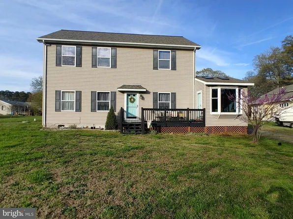 125 Kings Orchard Ln, Montross, VA 22520