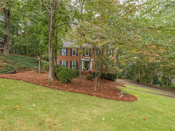 3287 Allegheny Dr, Marietta, GA 30066