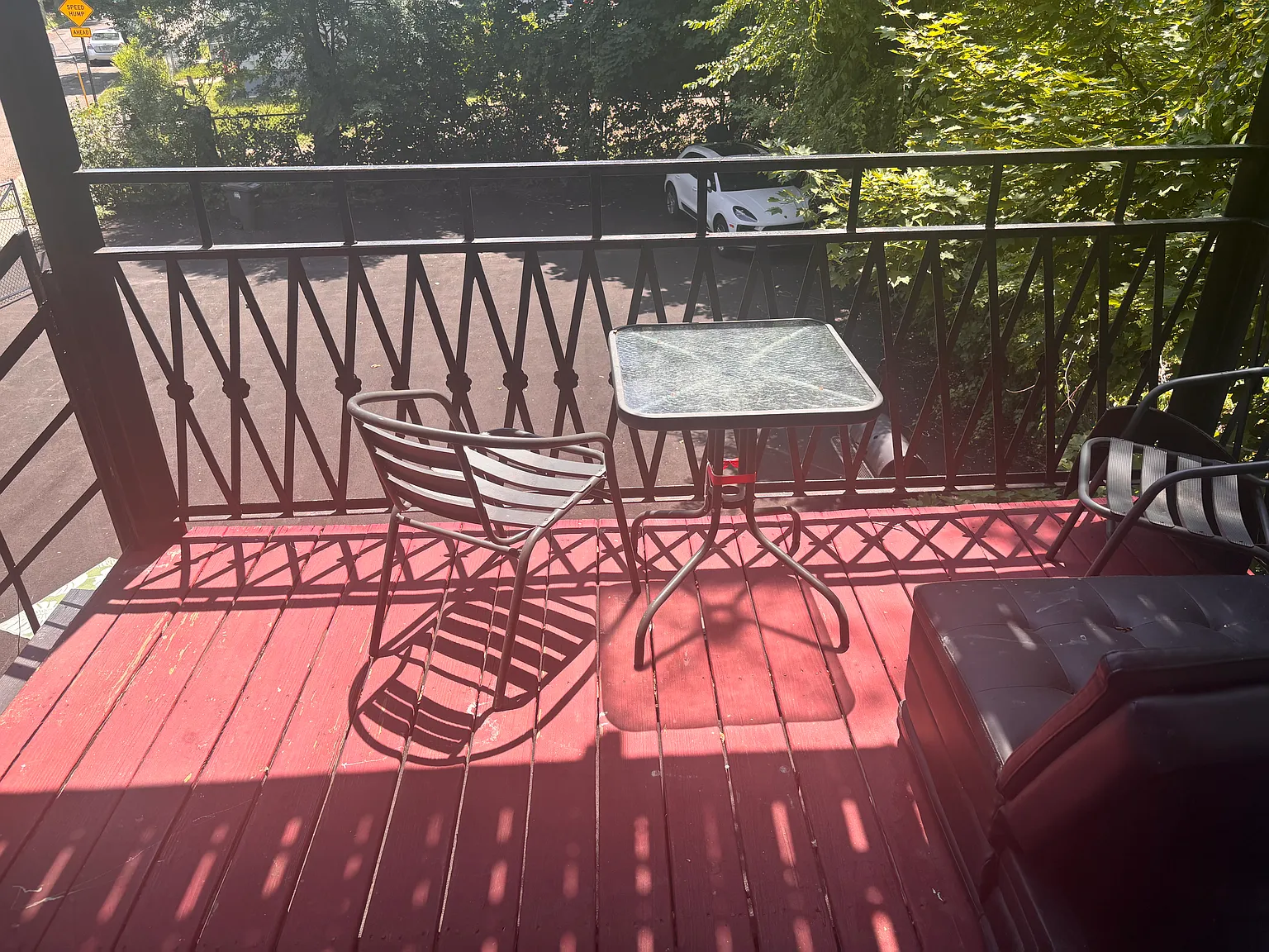 3 bed, $2,100 — Photo 2