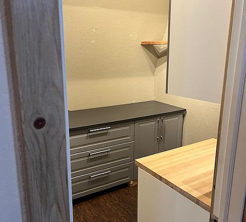 Pantry/storage