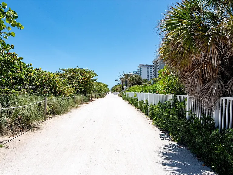 9341 Collins Ave #907 — Photo 47