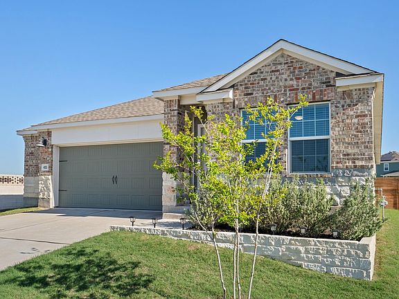 2nd image of 405 Doherty St