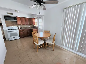 Rented by Winzone Realty Inc