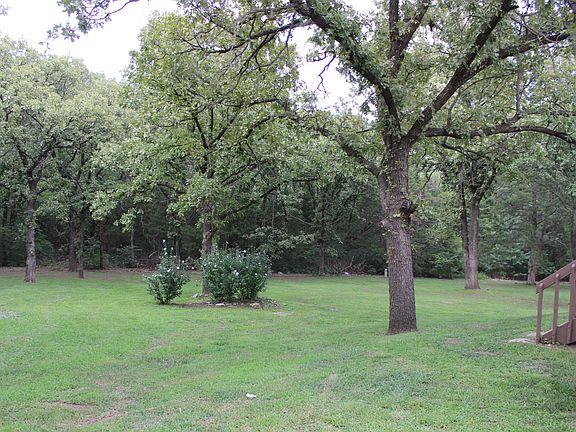 4th image of 728 Oakhill Dr
