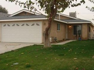 1903 E Planz Rd, Bakersfield, CA 93307