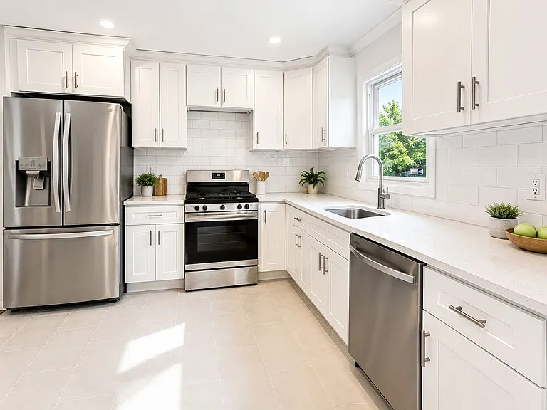 426 Broad St #1 — Photo 22