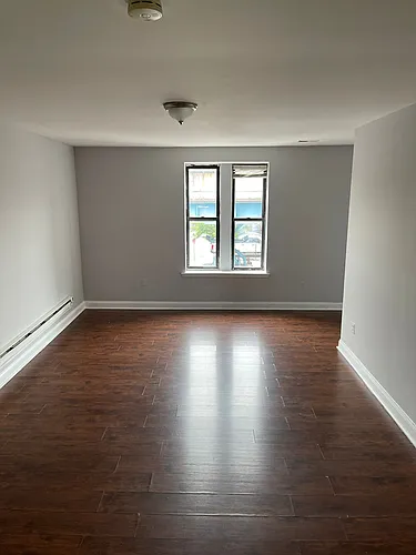 5849 Market St #2 Photo 1