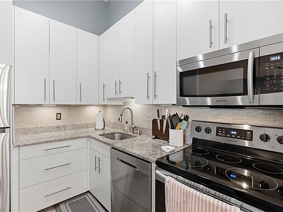 2nd image of 14861 Summerlin Woods DR #6