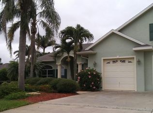 625 Sunset Pointe Dr, Lake Placid, FL 33852