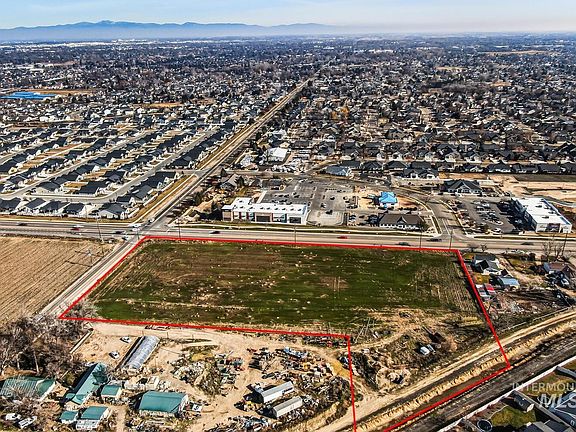 5th image of 905 S Middleton Rd