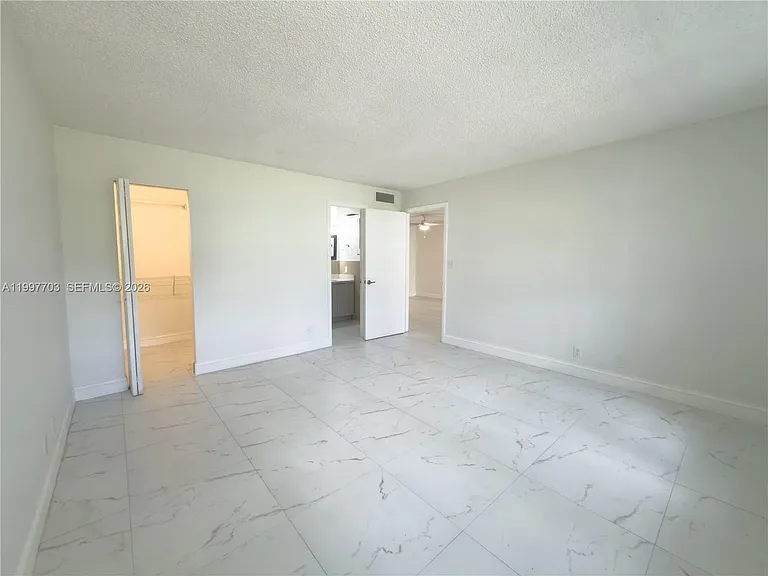 605 S State Road 7 #1D — Photo 16
