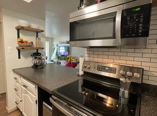 323 Ridge Point Cir #A-24, Bridgeville, PA 15017