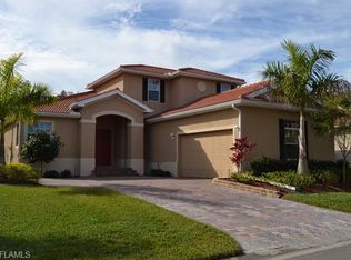 8654 Sumner Ave, Fort Myers, FL 33908