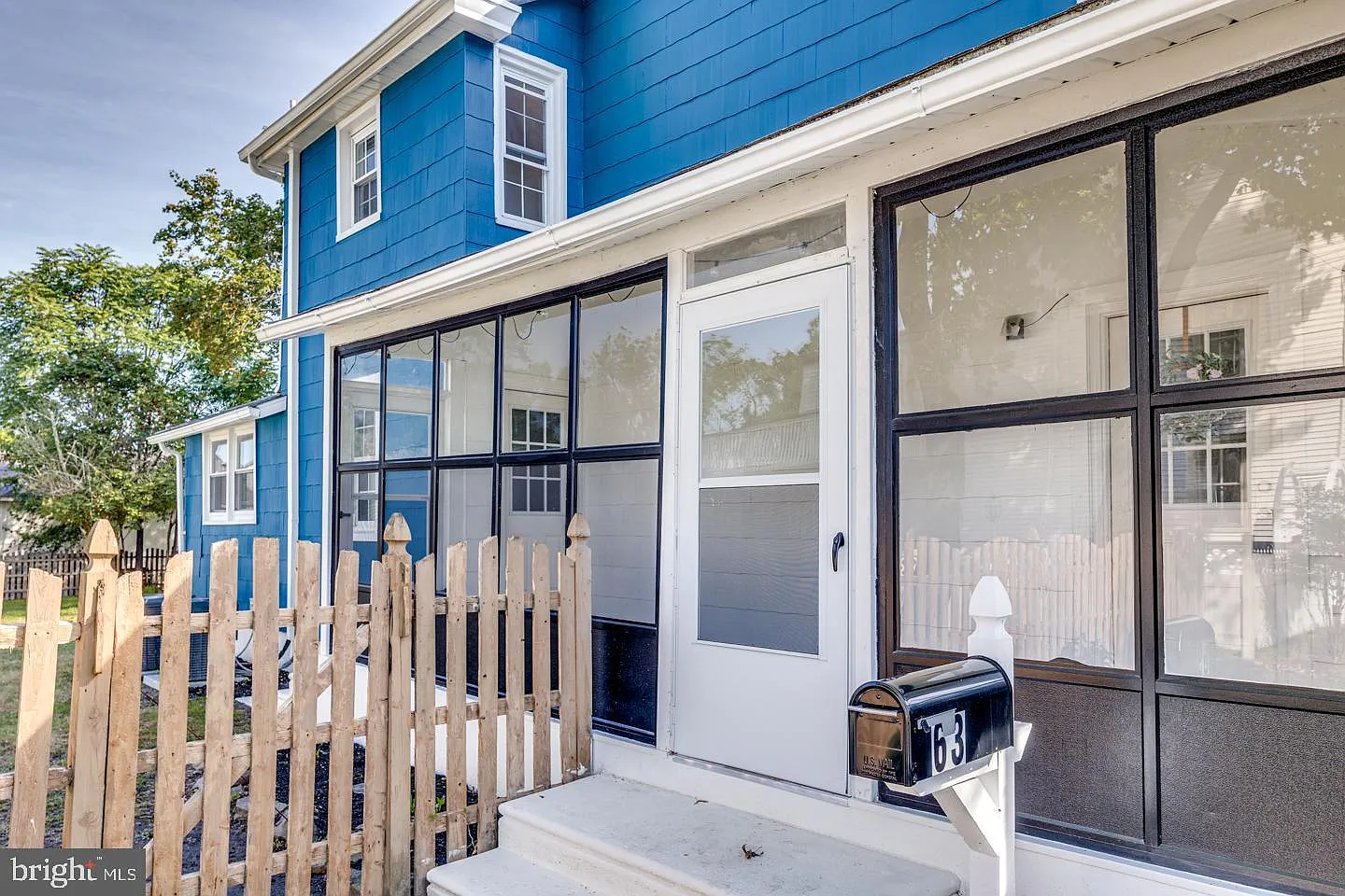 3 bed, 1.5 bath, 1404 sqft, $3,500 — Photo 1