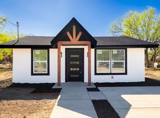 182 Victoriano Ave, Eagle Pass, TX 78852