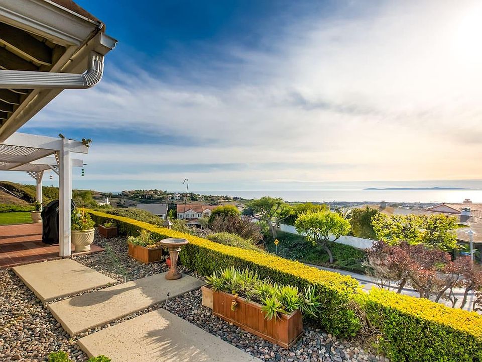 1st image of 49 Montecito Dr