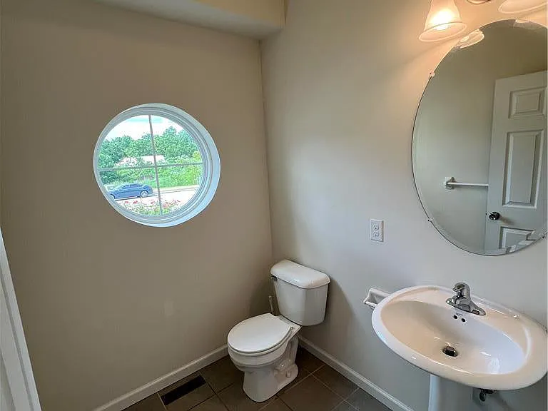 237 Snapdragon Way — Photo 2