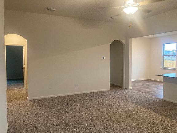 5th image of 2029 Delta Downs Dr