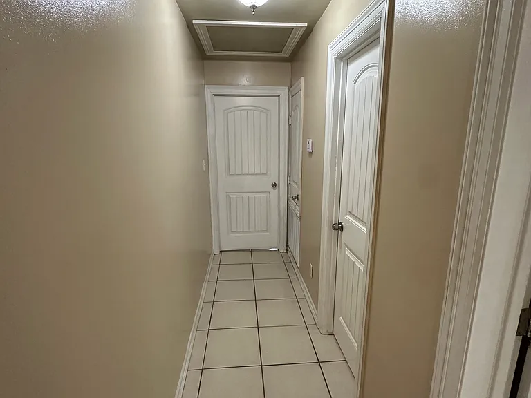 1020 Jesse St — Photo 11