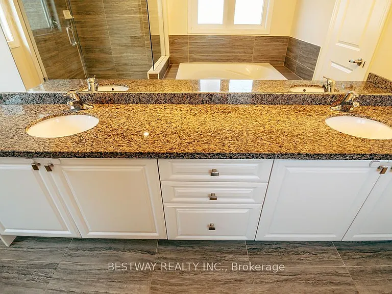486 Greenwood Dr — Photo 34