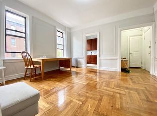 290 Lincoln Pl #B, Brooklyn, NY 11238