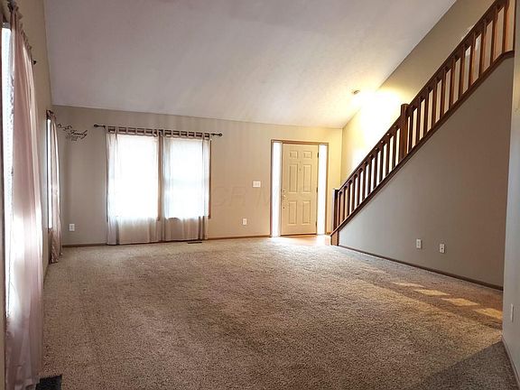 2nd image of 755 Barberry Spur Ave