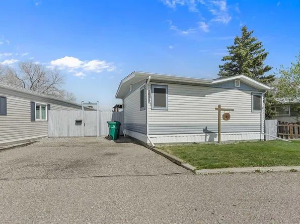 1410 43rd St S #81, Lethbridge, AB T1K 3S5