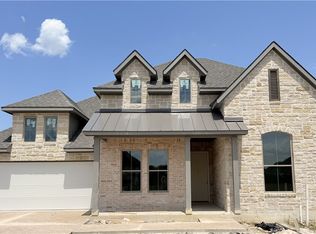 5011 Royal Arch Dr, Bryan, TX 77802