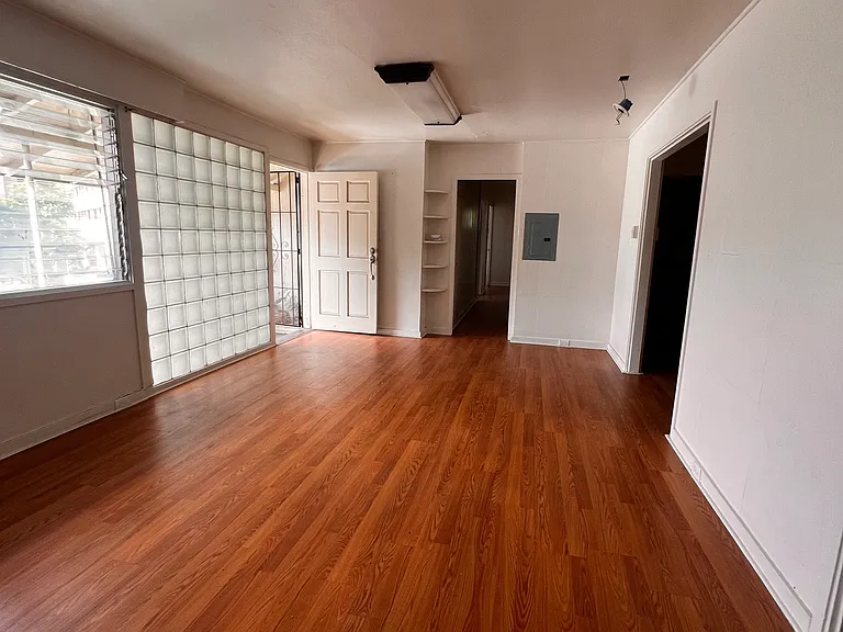 1504 Thurston Ave — Photo 13