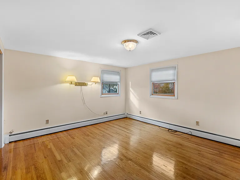 167 Wood Dale Dr — Photo 10