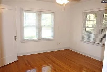 910 W York Ave — Photo 4