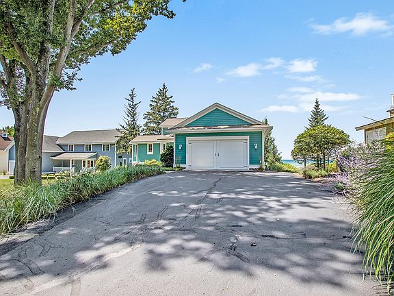 4th image of 12242 Lakebridge Ln