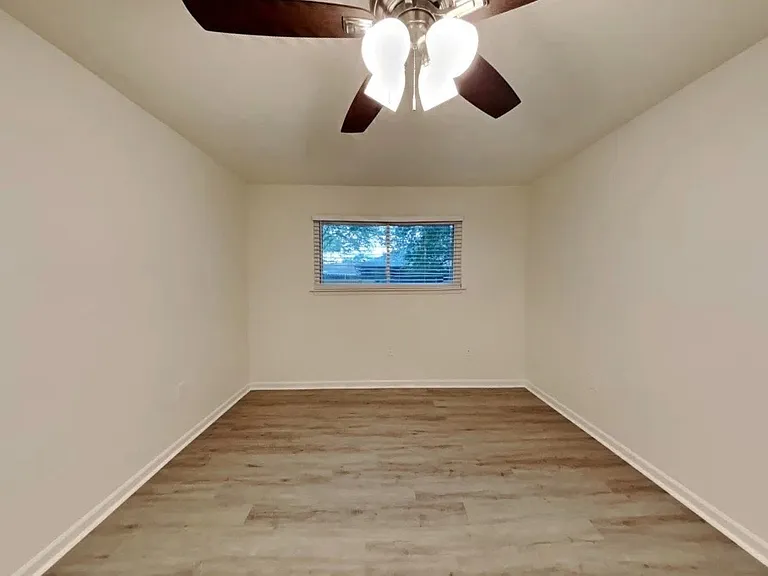 10507 Mills Walk Dr — Photo 4