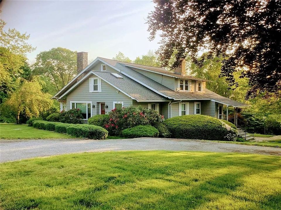 1st image of 80 Hopkins Ave